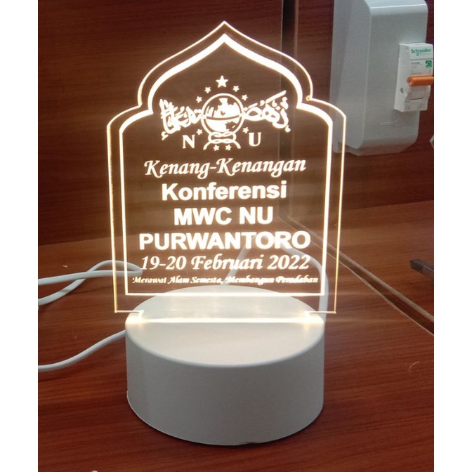 Vandel akrilik NU Custom tulisan dan Logo dengan Base LED