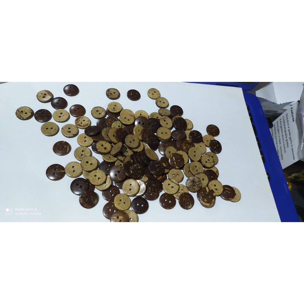 kancing batok ukuran 15 mm 1,5 cm - kancing batok 24 L isi -+ 400 - Kancing Batok - Kancing Lubang 2