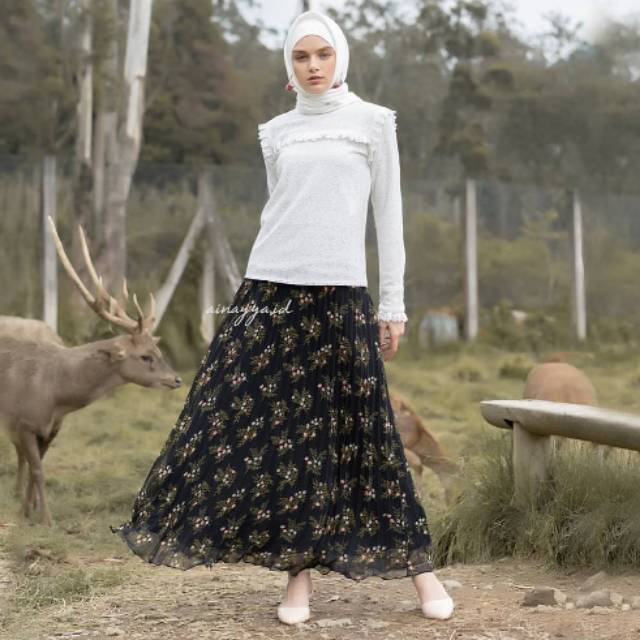 Asya Pleats Skirt by Ainayya.id
