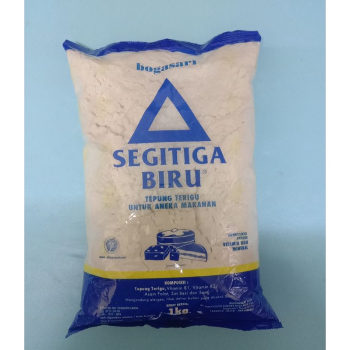 

TEPUNG TERIGU SEGITIGA BIRU (KANTONG TRANSPARANT)