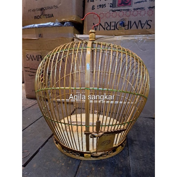 Kandang Sangkar Tekukur Puter Rotan Pernis