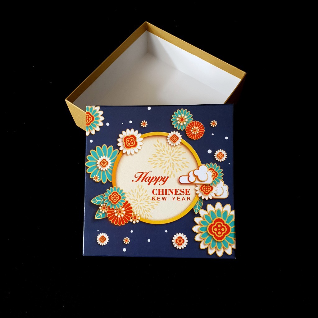 

Box Chinese New Year Biru Tua ( 22x 22 x 8 )
