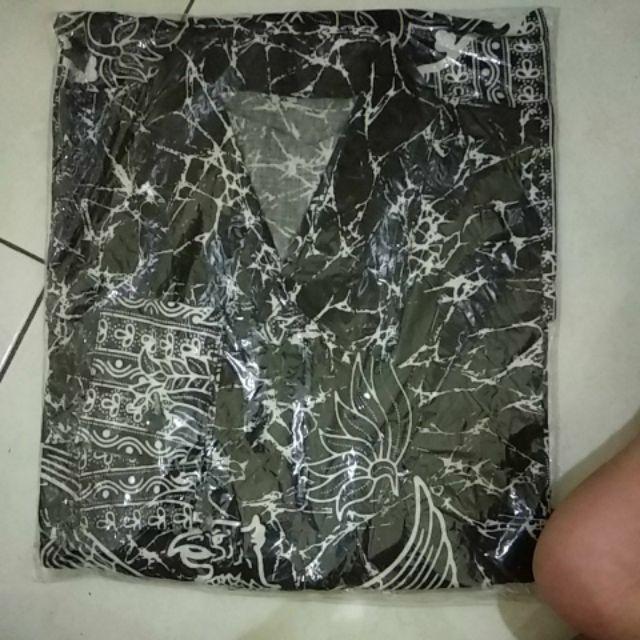 Kemeja Batik Pancasila / Batik Garuda /katun Halus / Demokrasi / Negeri. / Indonesia / Hrb026 Katun