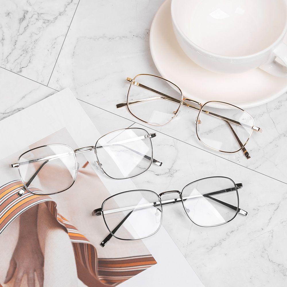 Lily Kacamata Kotak Wanita Pria Portable Metal Optical Glasses