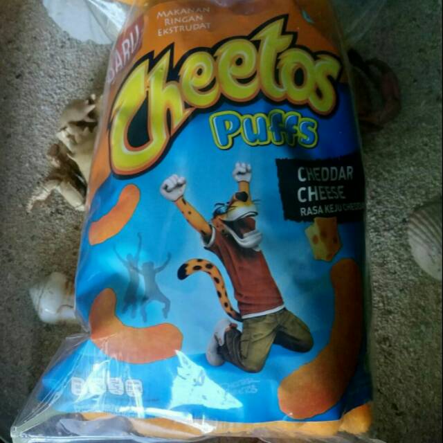 

Cheetos Puffs Keju