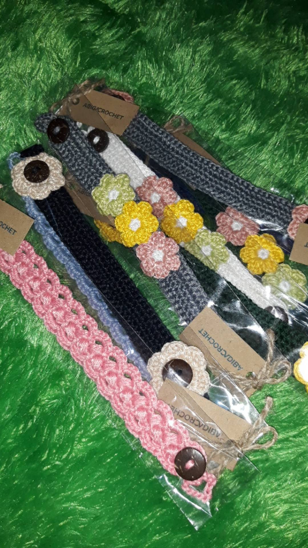 Connector Masker Rajut Motif Bunga