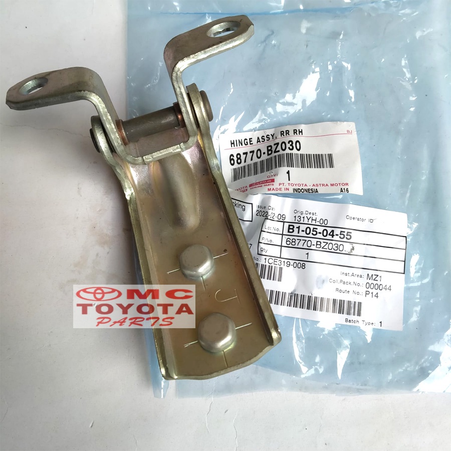 Engsel Pintu Hinge Assy Belakang Kanan Bawah Rush Terios 68770-BZ030