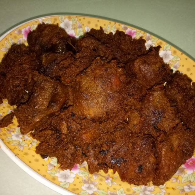

Rendang daging sapi