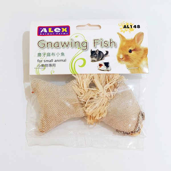 Alex Gnawing Fish Mainan Gigitan Hamster Kelinci Guinea Pig AL148