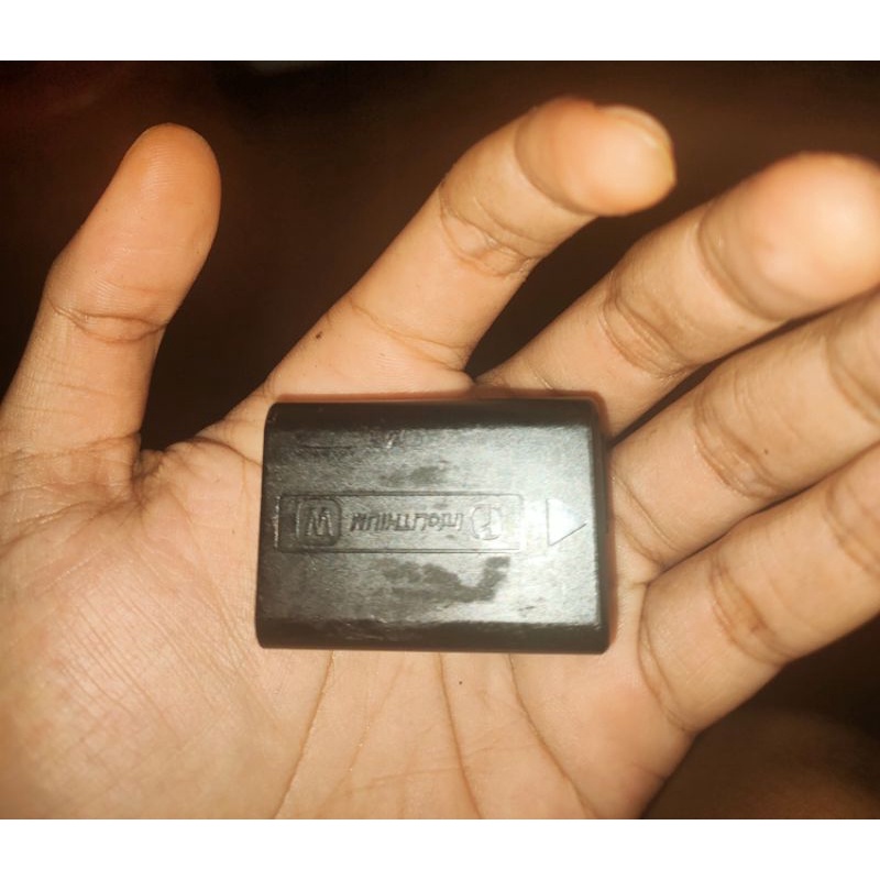 BATERAI BATTRAY NP-FW50 ORI SECOND A7 BATTERY FOR A6000 A6300 A7II A7 A6100