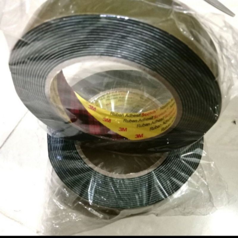 

Double Tape Original 3M 24mm x 4,5 meter Super Kuat dan Lengket Lem 3M Black - Lem 3M hitam