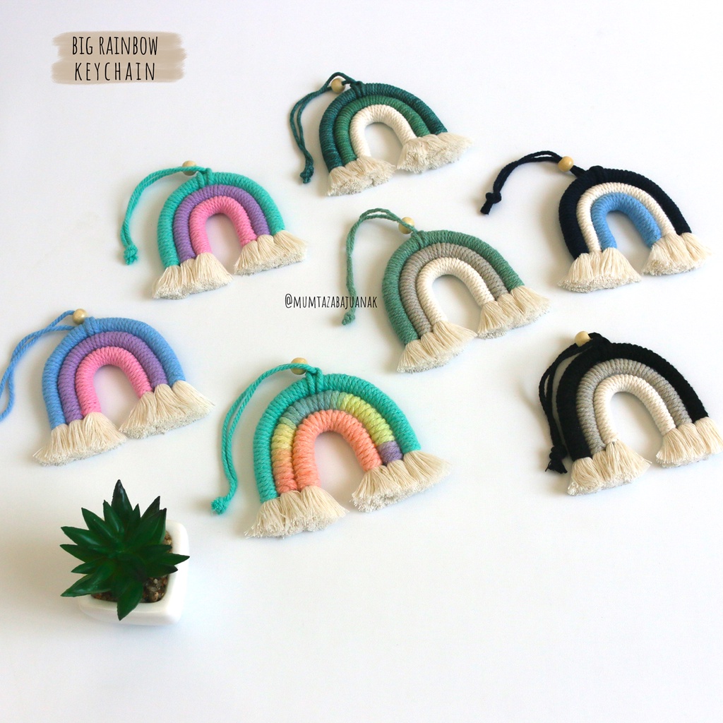 Ganci Rainbow ~ Rainbow Keychain ~ Gantungan Kunci ~ Souvenir Murah ~ Hiasan Mobil ~ Kado ~ Gantungan tas ~ Hiasan dinding ~ Hiasan aesthetic | Bagcharm | Bag charm pelangi ~ Gantungan tas anyaman