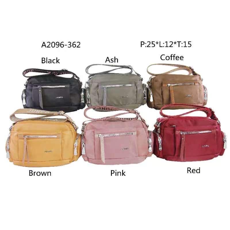 Tas selempang Junfa Bahan Parasut Terbaru. Size 27x12x15 cm. Tas Wanita Tas Selempang wanita Import Tas Junfa Import BEST SELLER TERBARU BISA BAYAR DITEMPAT.!!!!