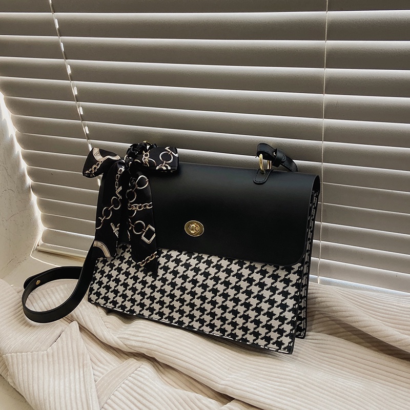 ( 2PC 1KG ) GTBI998877299 New Arrival  !!!  Tas Selempang Wanita Import   Terbaru +SALL