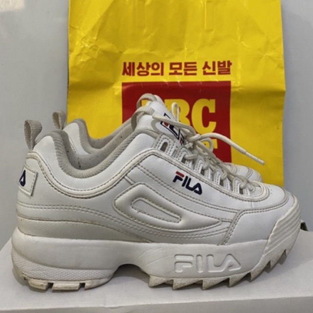 preloved sepatu FILA disruptor2