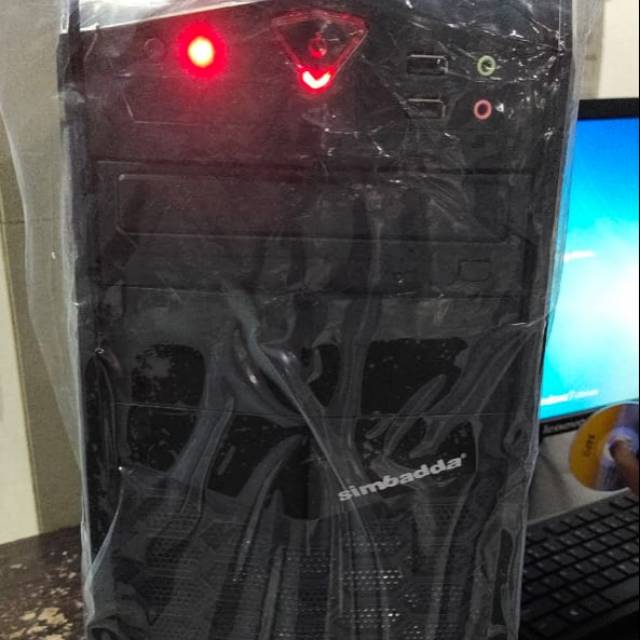 Paket Komputer Core i5 Generasi 8