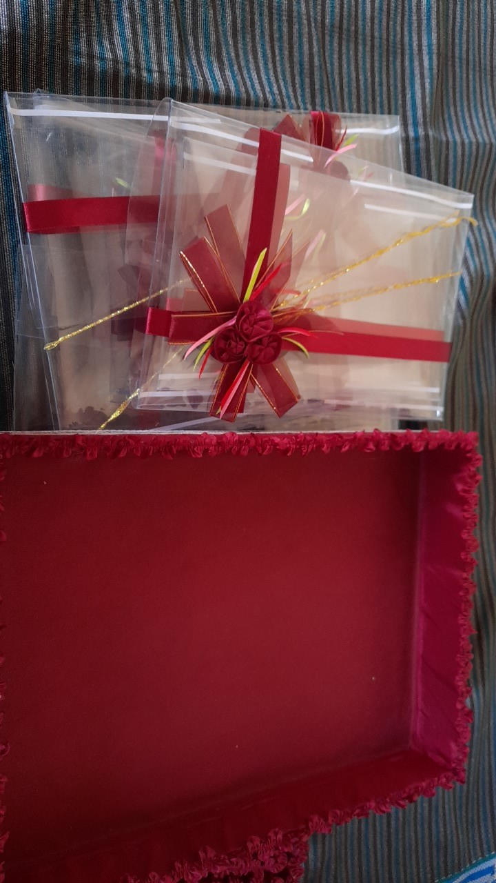 Kotak Parcel Seserahan Hantaran Pernikahan Tutup Mika Isi 4 Pcs