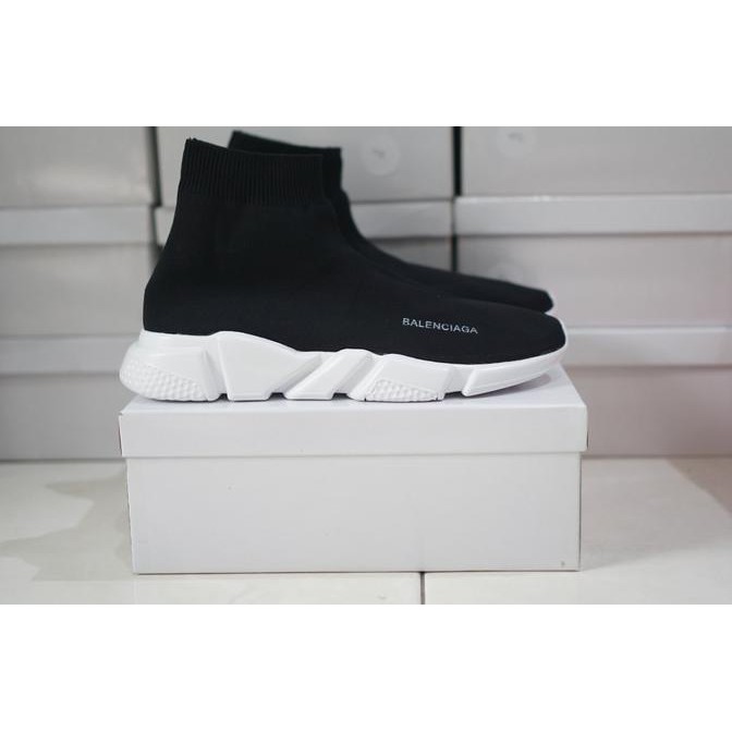 Fashion Way Sepatu Balenciaga Top Speed Trainer Black White Hitam Putih