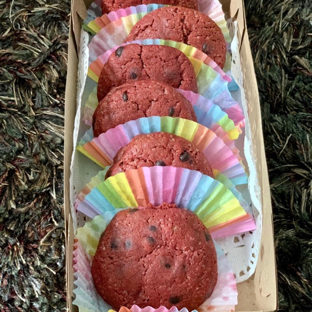 

Red Velvet Chewy cookies