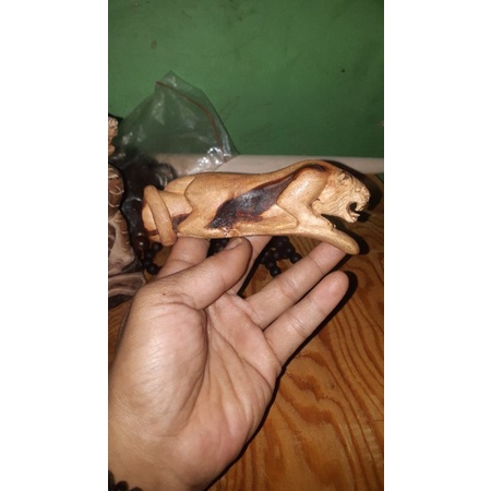 handle pusaka kayu kaboa sancang ukir