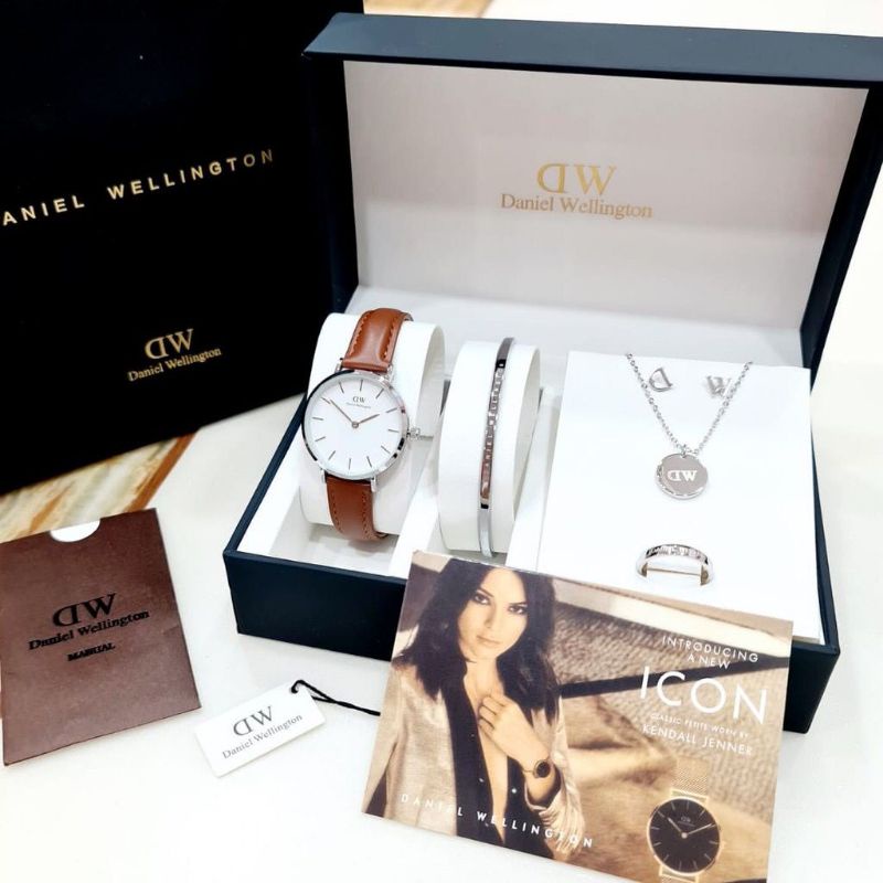 Jam Tangan Pria Kulit & Rantai Pasir Tipe WD627 Free Box, Paperbag, Gelang, Cincin, Kalung, & Anting