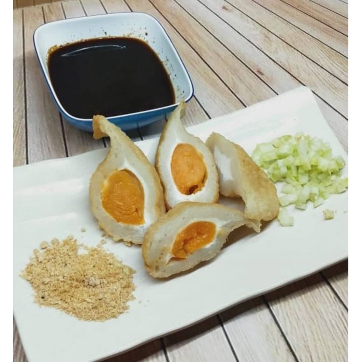 

Pempek Kapal Selam Telur Asin (5 pcs)
