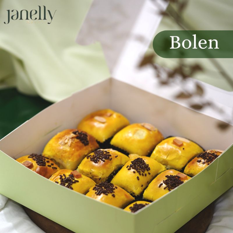 

Bolen Pisang Pia Isi 12, Coklat Keju Susu, Hampers Gift Kue Hantaran Pia Murah Enak