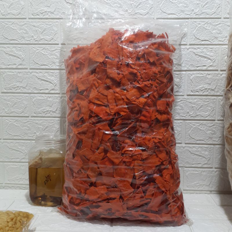 

KERUPUK SELONDOK MENTAH 1KG MERAH PEDAS