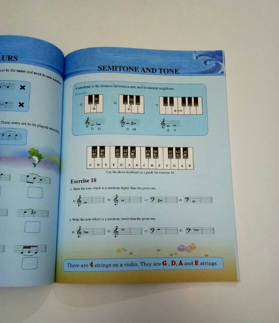 Understanding Music Theory Grade 1 by Lee Ching Ching Buku teori musik