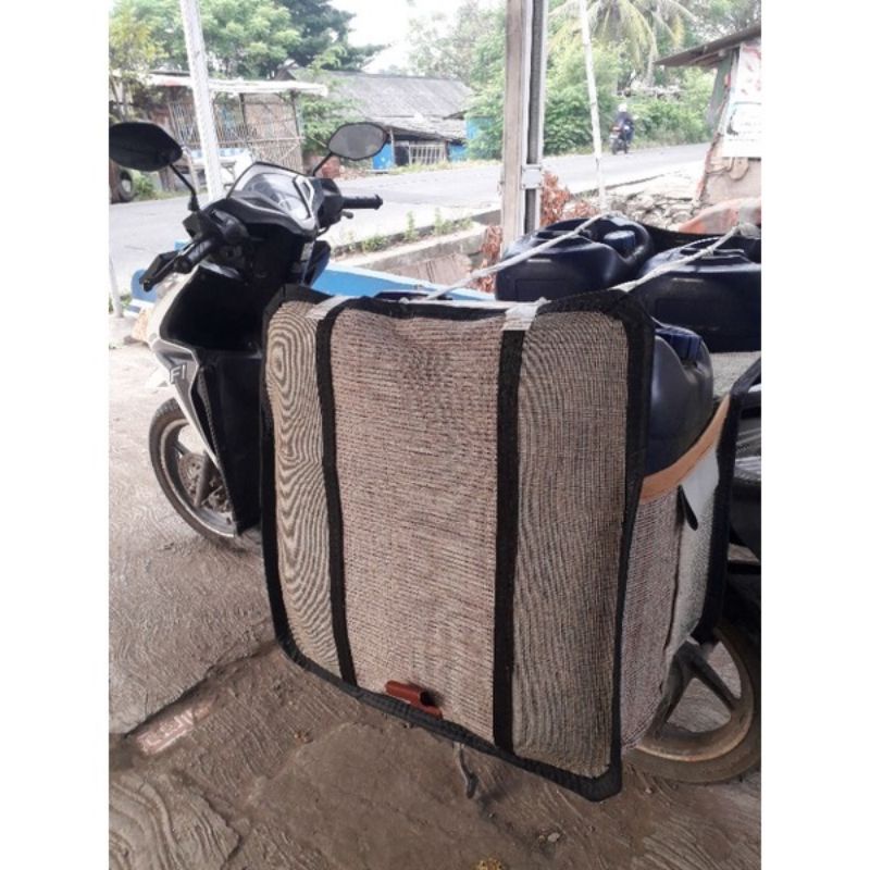 READY SESUAI PHOTO_TAS_KANDEK_MOTOR_TAS_OBROK_BRONJONG_BAHAN_TEBAL ANTI AIR_SIZE_JUMBO