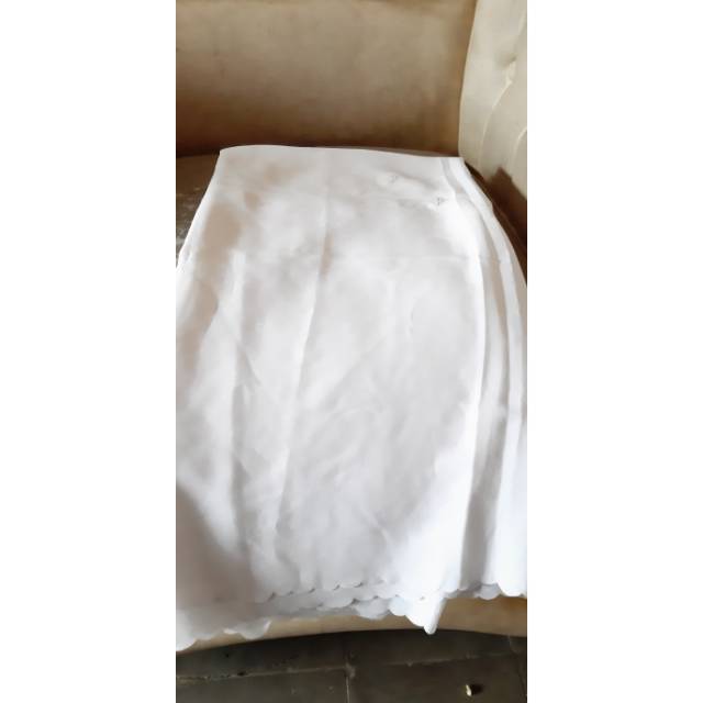 Preloved kerudung segi empat Rabbani putih