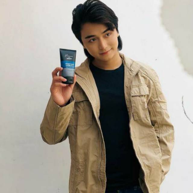 Shannen facial wash for men