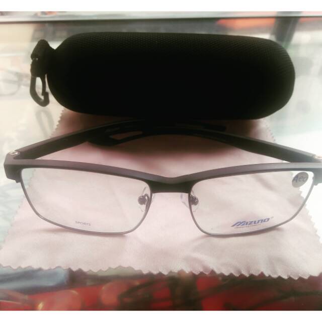 FRAME KACAMATA SPORTY.