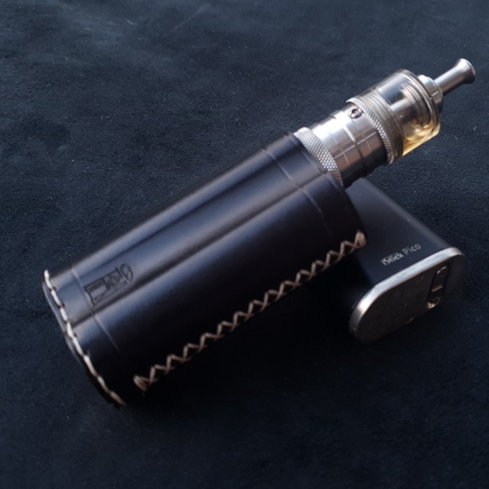 {SuheStore} dani mini sleeve kulit by Mithrilsleeve - Hitam grafir dicodes Berkualitas