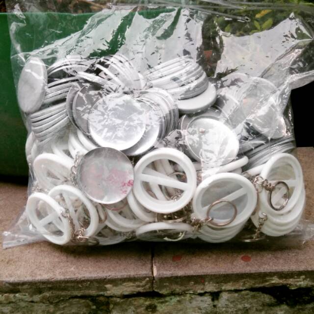 

Bahan ganci pin putih 2 sisi 4.5