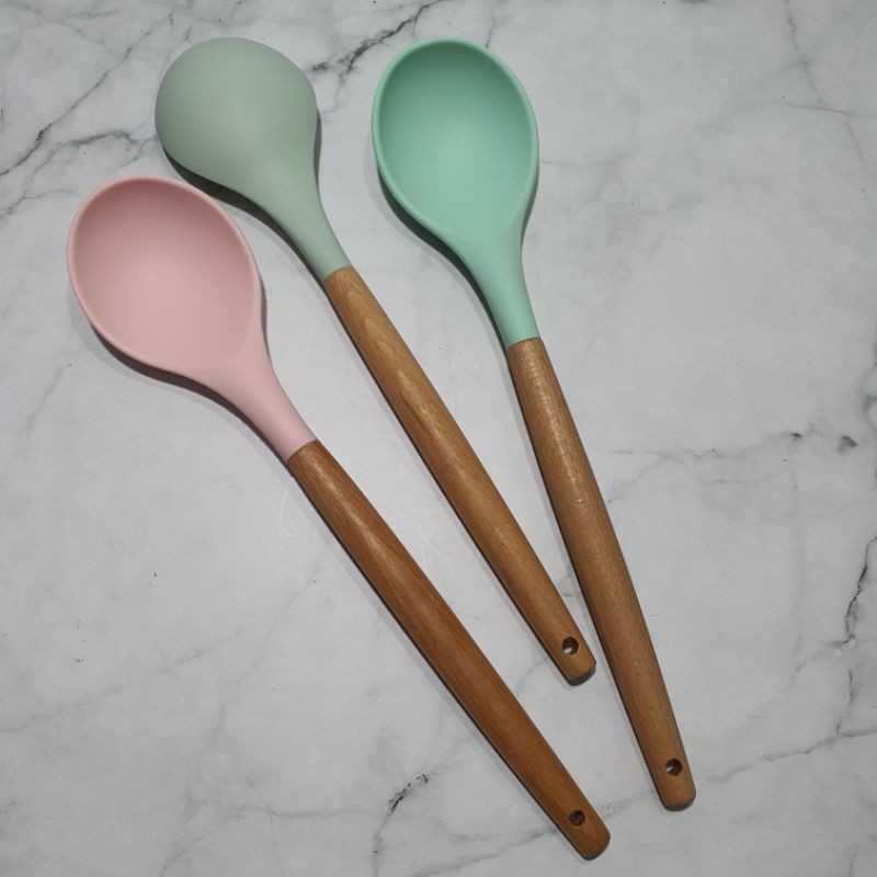 Silicone Cooking Ladle with wooden handle / centong sayur sop spatula / soup