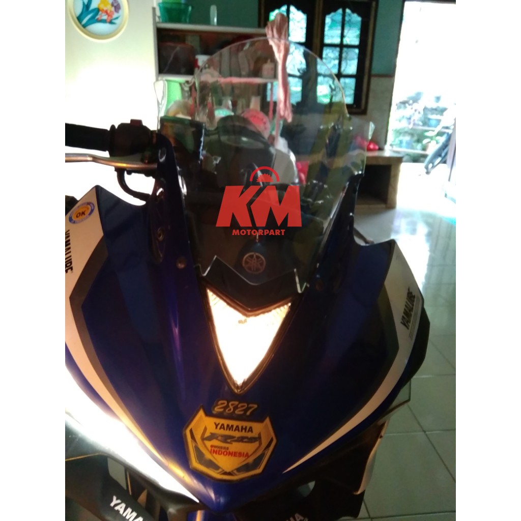 Visor Windshield Yamaha R25 Jenong Tebal 3 mm Tinggi 32,3 cm Hitam dan Bening