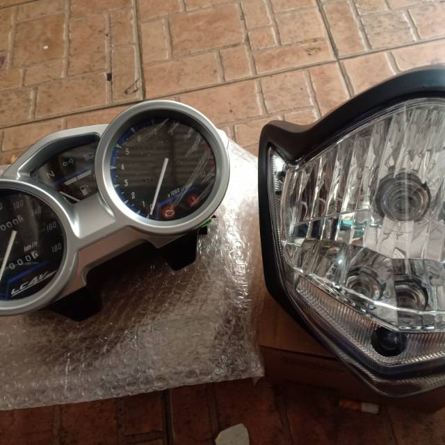 Reflektor Vixion kilometer vixion