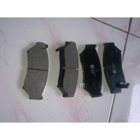 Promo                            kampas rem depan suzuki escudo/sidekick