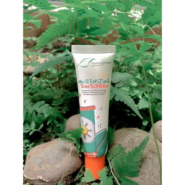 Sunscreen by Naavagreen