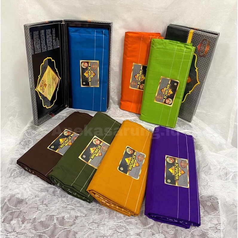 Sarung WADIMOR POLOS Warna TUMPAL GARIS Pria Dewasa