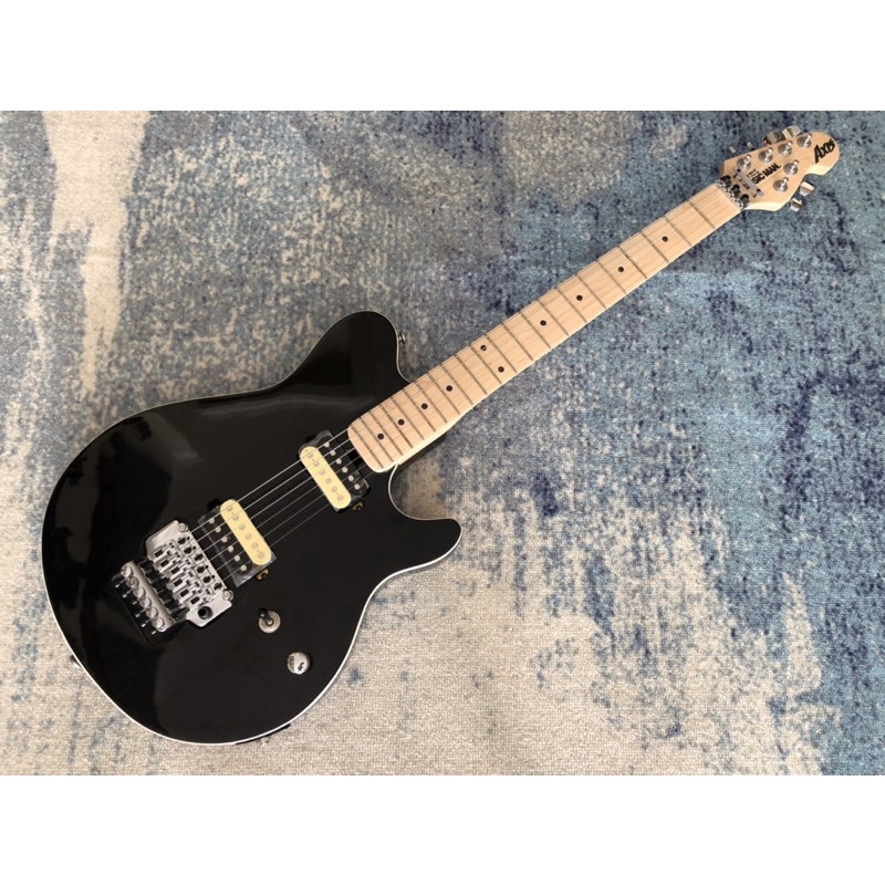 Gitar Listrik/Elektrik Model Musicman Axis Black