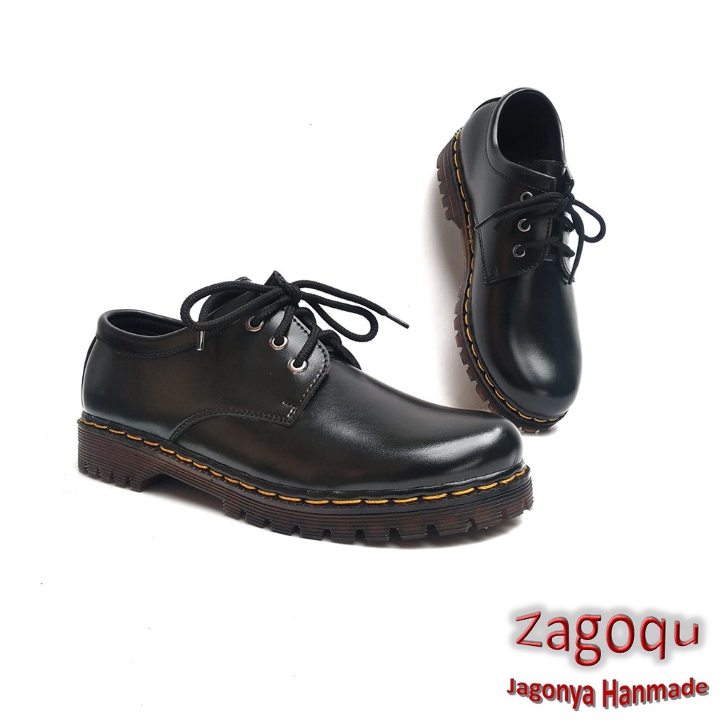 Sepatu Pantofel Hitam Low Boots 3 hole Sepatu Loafer Pria Klasik