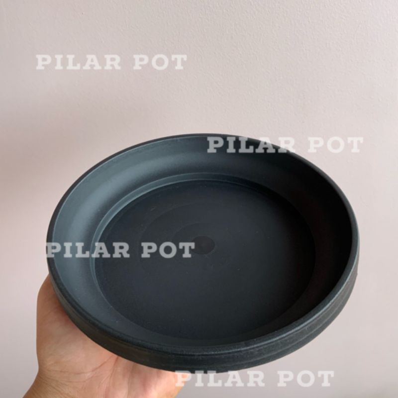 tatakan pot bunga hitam jt plast 22 hitam untuk pot size 21 - 24