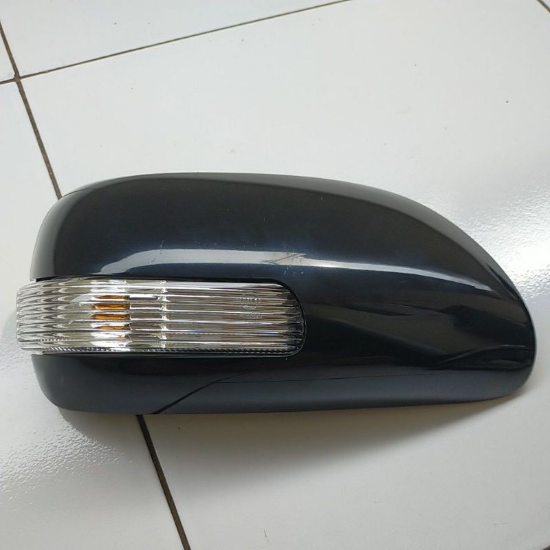 Cover+lampu sein spion Yaris Vios Altis Camry kanan