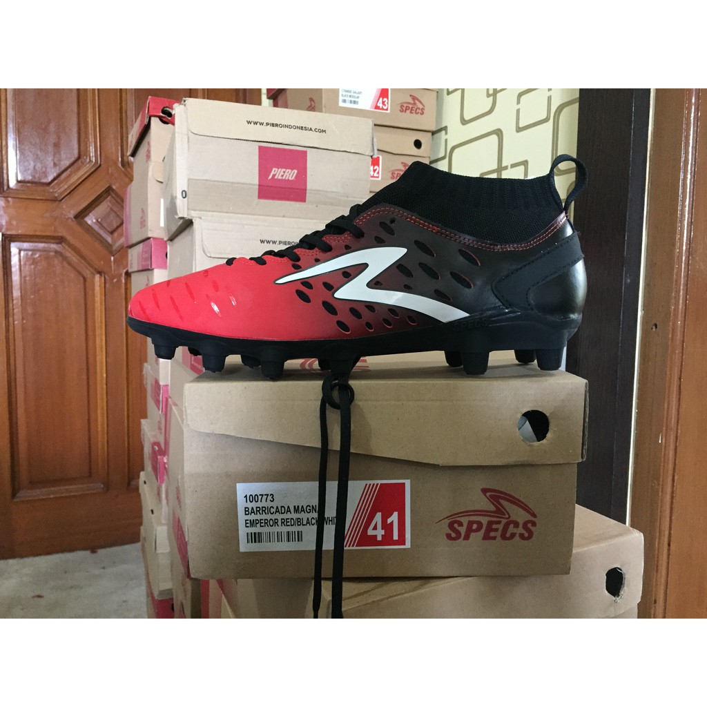 Sepatu Bola Futsal Specs Murah - Hitam Merah 41