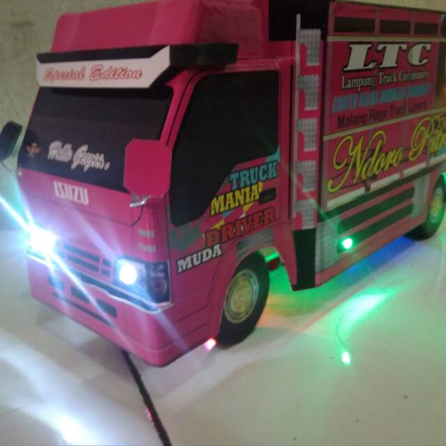 Lampu Variasi Mobil Elf LAMPUTASOR