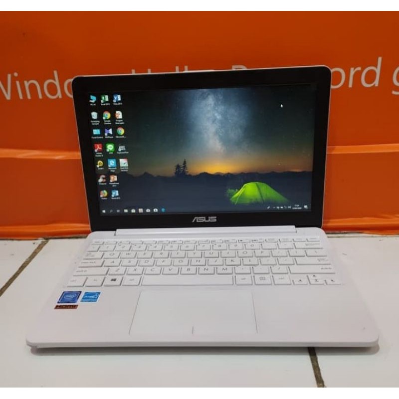 Asus E203MAH White intel/4GB/500GB/Win10 second