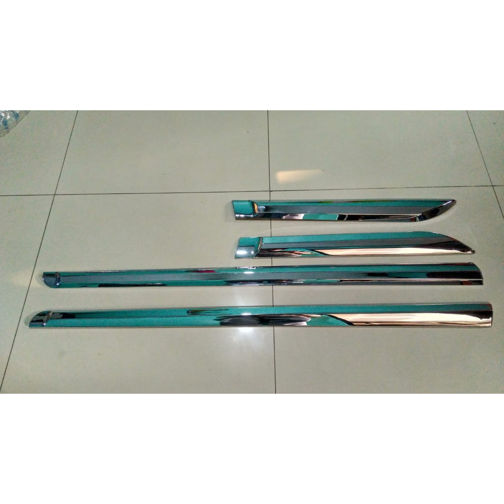 Side Calya Sigra J/S/L List Body Moulding Besar Chrome