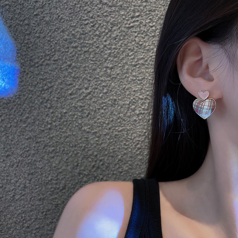 Anting Tusuk Bentuk Hati Bahan 925 silver Untuk Wanita